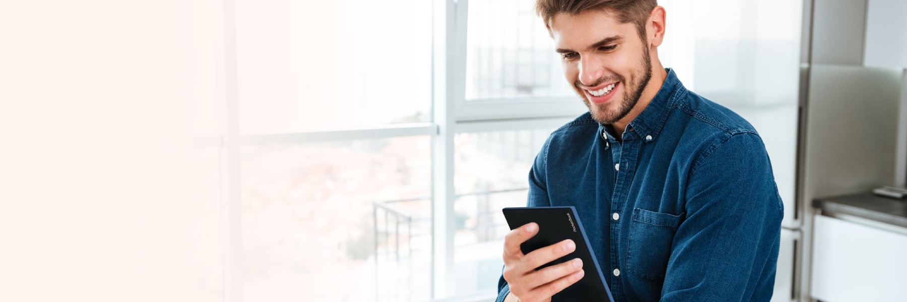 PocketBook Verse Pro: de nieuwste e-readingtechnologieën in een compact formaat